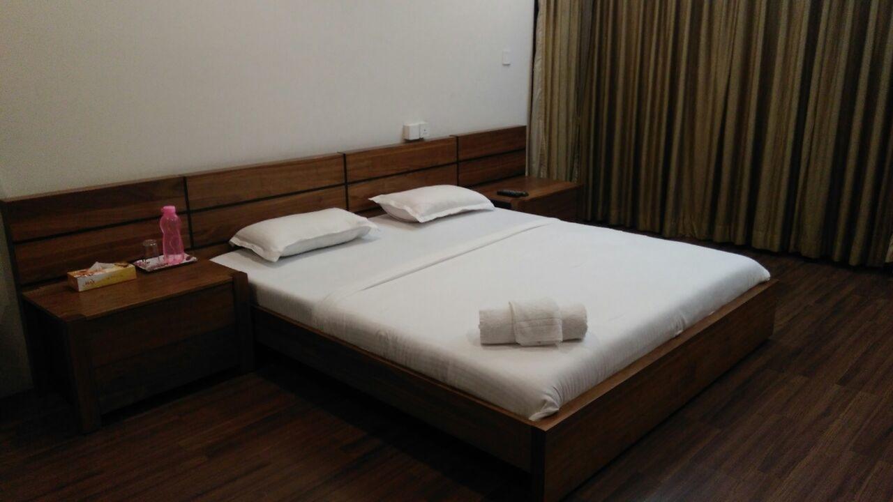 Apartment Kalpatharuvu-kny Service Pune