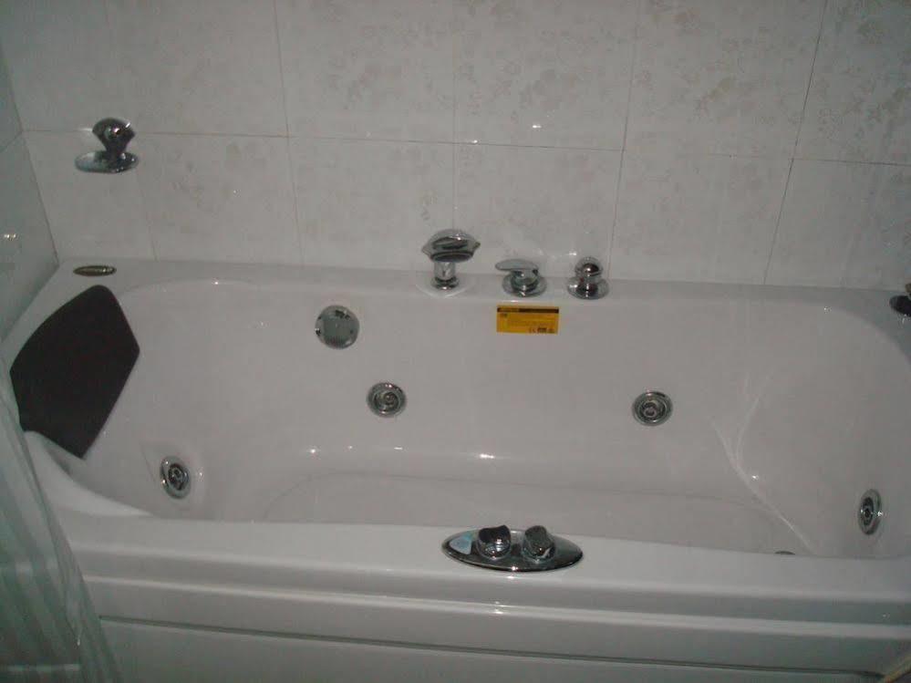 Apartment Kalpatharuvu-kny Service Pune